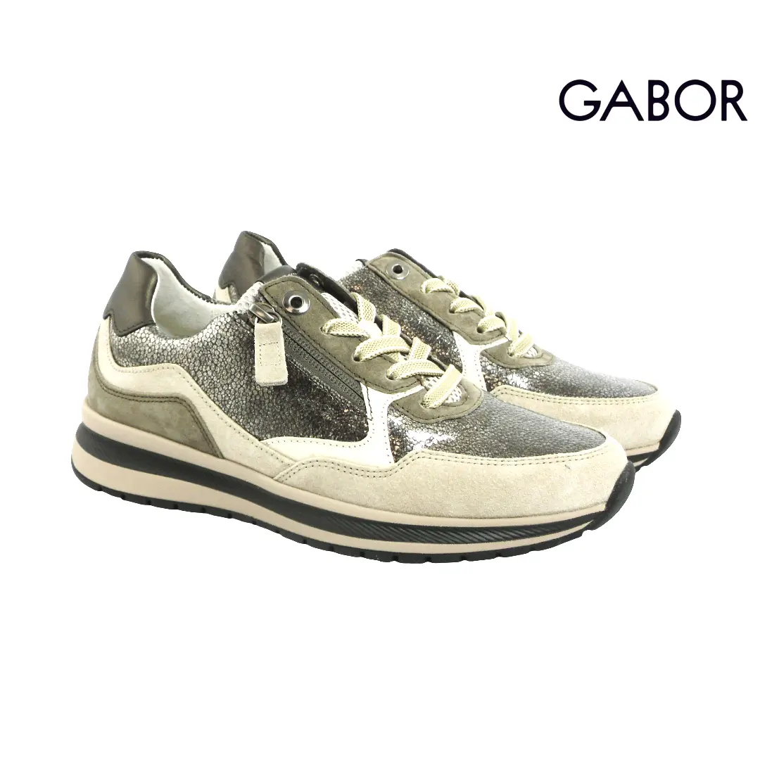 Gabor sneakers in brons met glanzend leer, suède, rits en veters voor gemakkelijke instap en uitstekende demping.